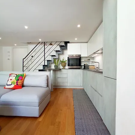 Apartmán Luminoso Loft Nel Cuore Della Moda E Del Design *